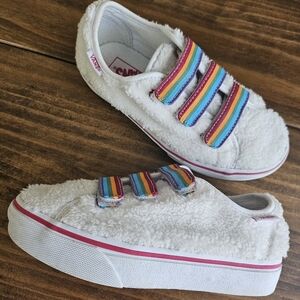 VANS Rainbow Sherpa Velcro Kids size 13.5